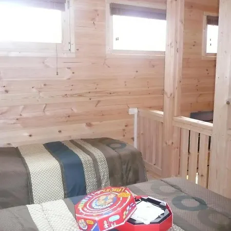 Camping Du Vivier Aux Carpes Campeggio Parigi