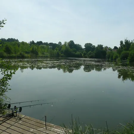 Camping Du Vivier Aux Carpes Paryż