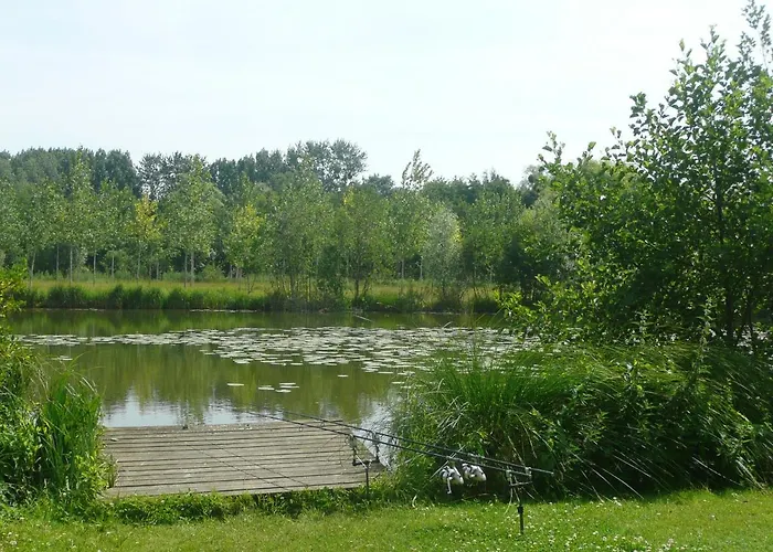 Parque de Campismo Camping Du Vivier Aux Carpes Paris