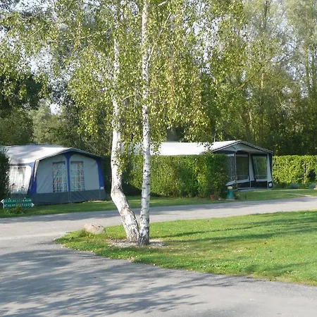 Camping Du Vivier Aux Carpes Кемпинг
