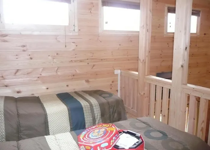 Camping Du Vivier Aux Carpes Campsite Paris